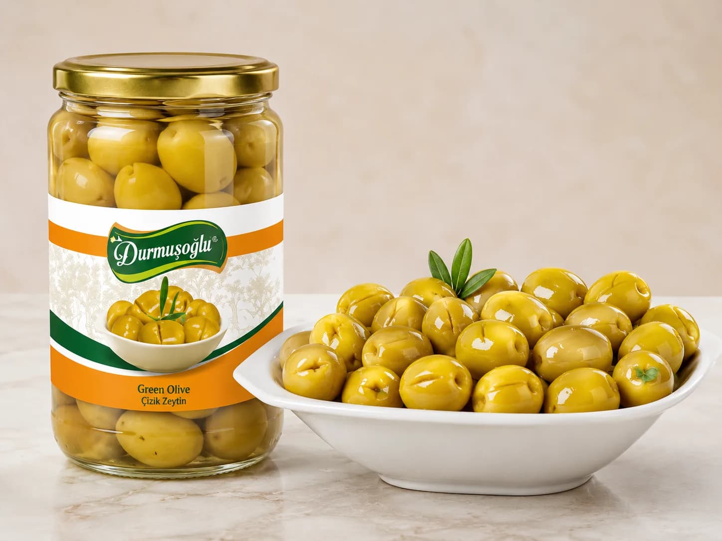 720 cc cam kavanozda kırma yeşil zeytin